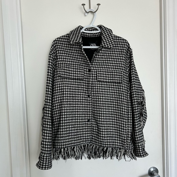 Zara Houndstooth Shacket - Picture 4 of 8